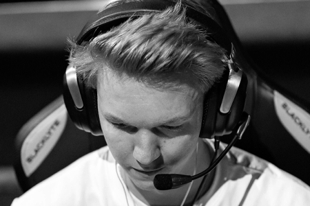 Vital Scrims tweet media