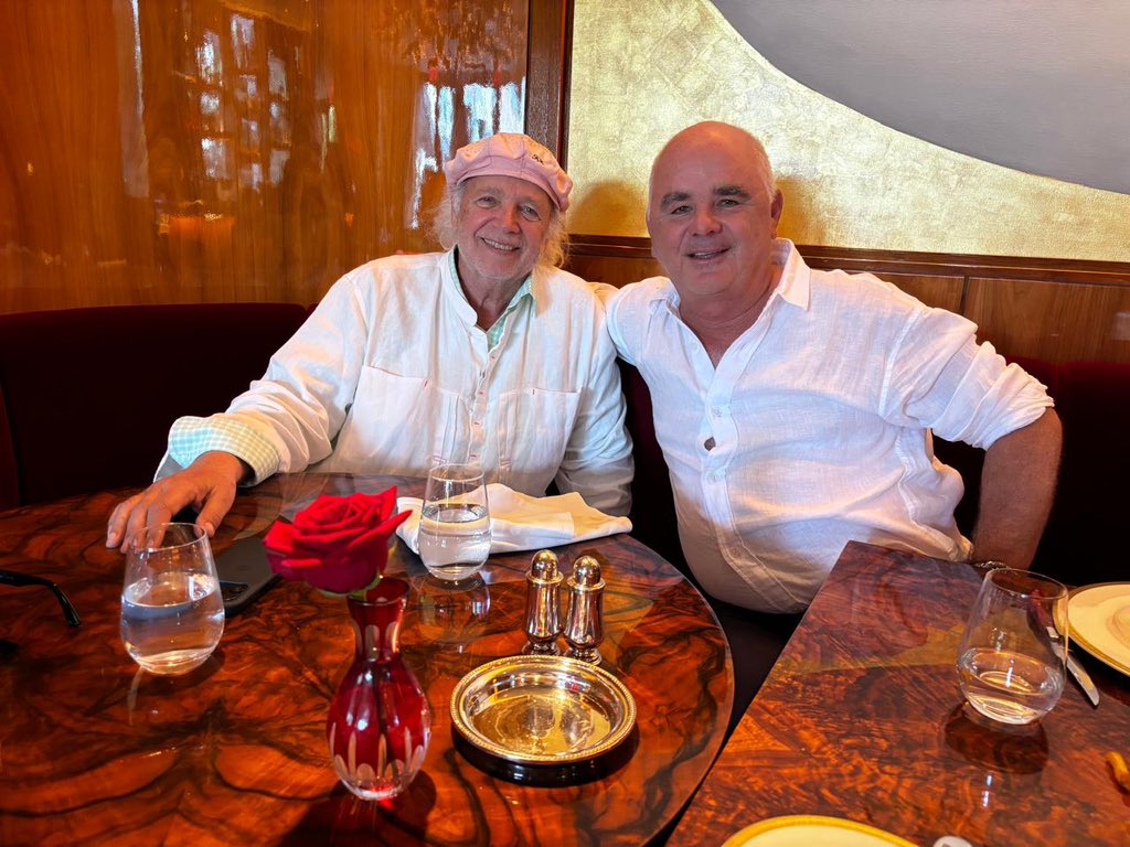 CarlEmberson's tweet photo. Great to bump into my ol friend and colleague Francis Mallmann at Faena New York https://t.co/8evaZWsvqA