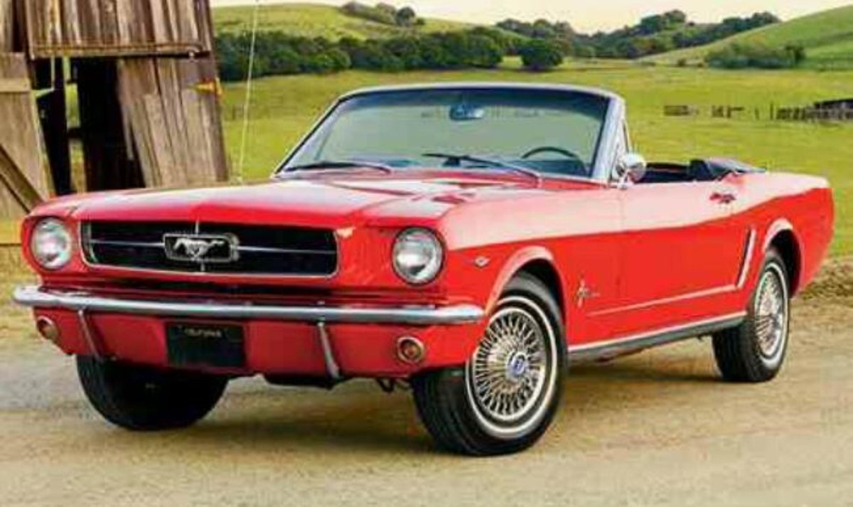 68taggart's tweet photo. 🏁☠️#ToplessTuesday ☠️🏁 https://t.co/FLUACey73B