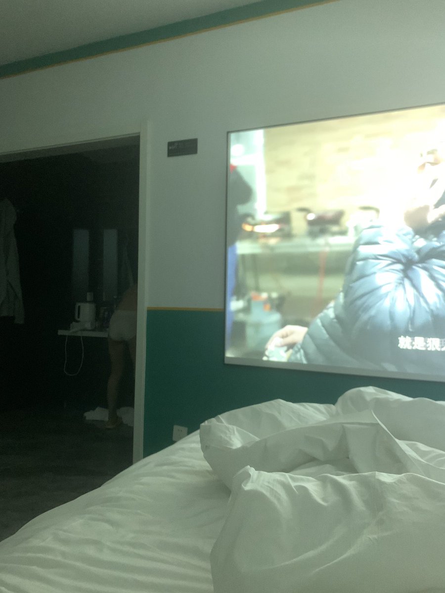 rodvla's tweet photo. 补发：之前帖子被误删了
照顾一下其他的小母狗
另：长期收反差，圈子干净，同是学生最好＃榆次大学城 ＃太原 #山西师范 ＃太原理工大学 #山西医科大学 https://t.co/c5lptfpQT2