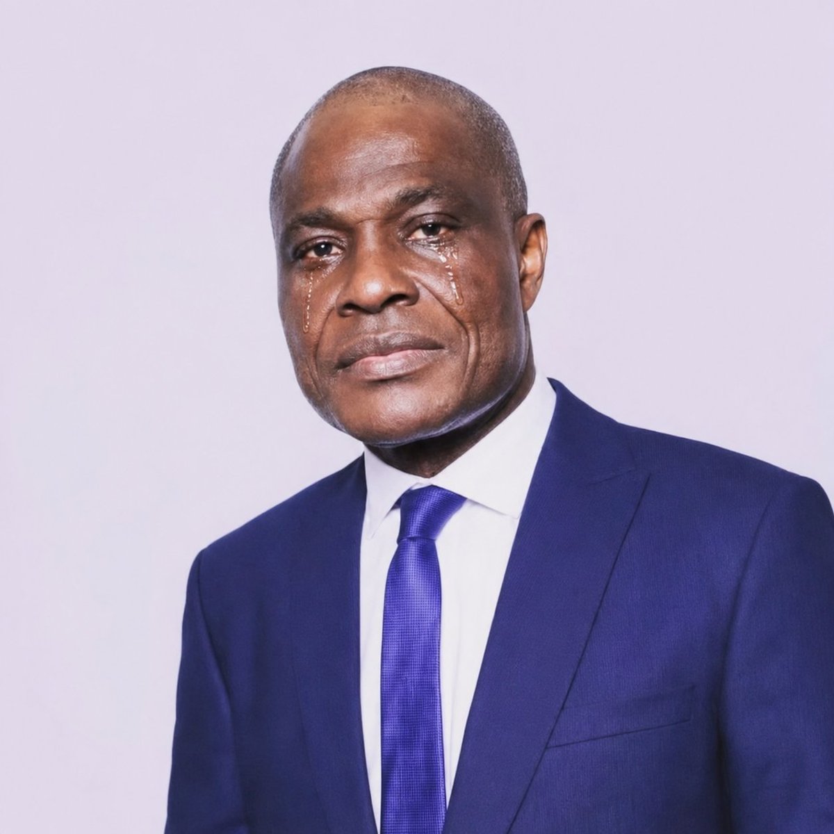 R0isage's tweet photo. Martin Fayulu a-t-il un agenda caché avec l'AFC-M23 ? Pourquoi continue-t-il à réclamer la présence de ces rebelles dans le dialogue qui se profile à l'horizon ? https://t.co/JXPTWwZ7xz