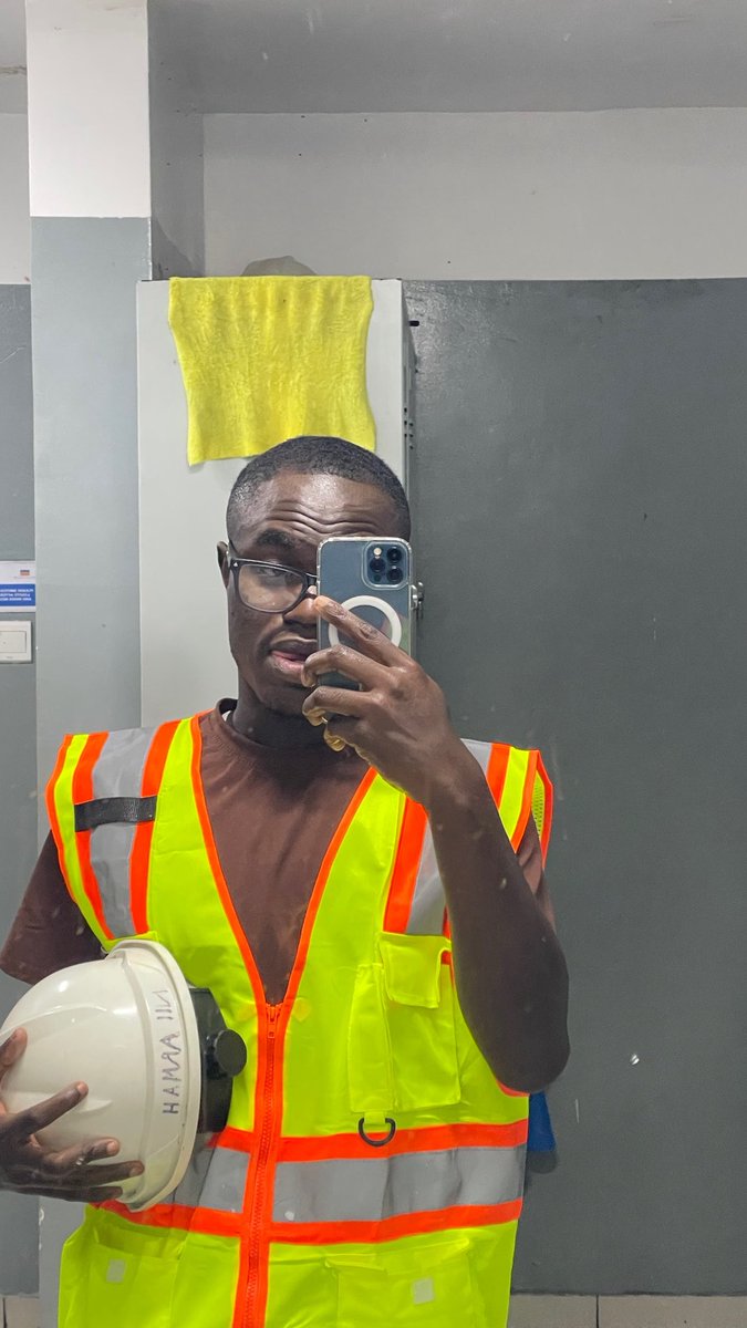 niiiarmah's tweet photo. 🌚🥴 https://t.co/jOgPA7SWbD
