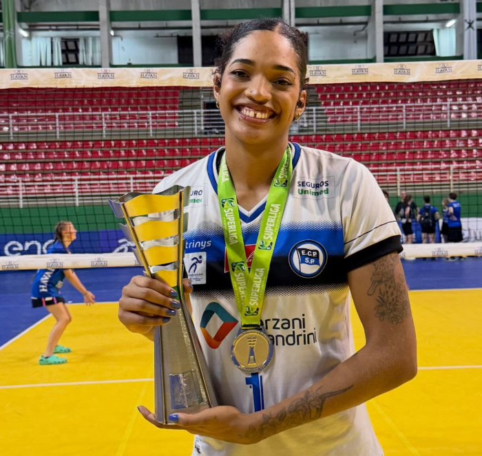 RAM10215's tweet photo. 🇧🇷 A central Thaina é convocada para os treinamentos da Seleção Brasileira Adulta Feminina B https://t.co/I87cwdqH0c