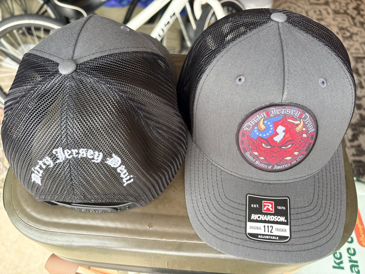 NewWaveScreen's tweet photo. Hats Hats Hats ! Patched &amp; Embroidery
BUY SOME T-SHIRTS !!!
LOCAL guys making great custom apparel for LOCAL biz.
FREE DELIVERY for Local biz !
#teeshirts #tshirt #screenprint #customtees #customapparel #embroidery #dryfit #hats #patches https://t.co/8EWj9EoDXN