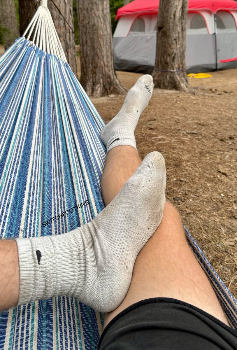 SwitchFootKing's tweet photo. are you brave enough to sniff my dirty camping socks? https://t.co/qG2VuMWlI1