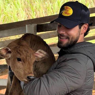 profanoir's tweet photo. Amo essa foto que tirei junto com meu benzinho. 🩶 https://t.co/Yy5tPANEeo