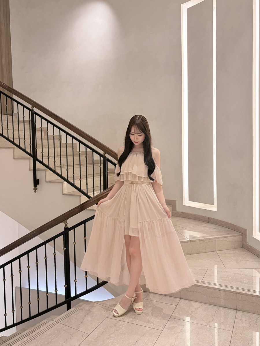 nomae__official's tweet photo. Staff Photo 🥂✨

アメスリフリルレイヤードロングワンピース（pink）

4wayワンピで1枚持ってるだけで色んな着方が楽しめる💌
NOMAE ZOZOTOWNをCHECK☑️
🔗 https://t.co/GOeyLeB8jw https://t.co/XbeD2Bw2gi