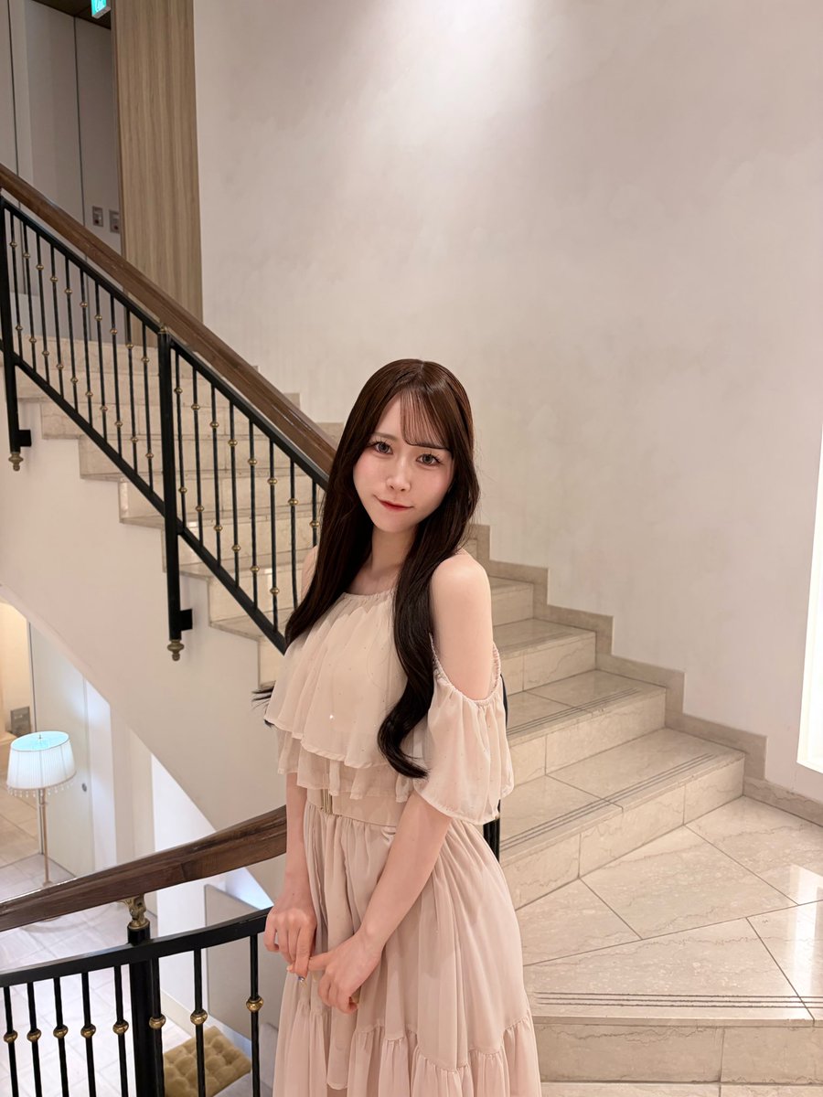 nomae__official's tweet photo. Staff Photo 🥂✨

アメスリフリルレイヤードロングワンピース（pink）

4wayワンピで1枚持ってるだけで色んな着方が楽しめる💌
NOMAE ZOZOTOWNをCHECK☑️
🔗 https://t.co/GOeyLeB8jw https://t.co/XbeD2Bw2gi