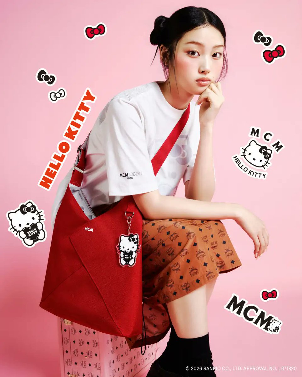 sanrio_oshikatu's tweet photo. ＼⚠️本日7/29(水)発売📣🆕／
MCM（エムシーエム）×ハローキティのコラボコレクション第2弾、本日7/29(水)より発売開始🥹🎀
お近くの店舗、またはオンラインストアでチェックしてみてね🙆‍♀️

🔗公式オンライン：https://t.co/kuj6yGuhnc

#サンリオキャラクターズ #MCM #ハローキティ https://t.co/6IRwn5HMdW