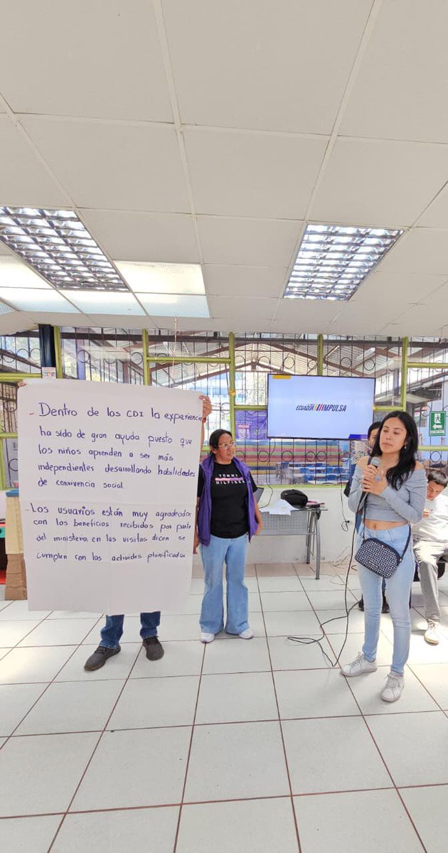 zona5MDH's tweet photo. 📍 #Guaranda | En el @DHumanoEc impulsamos #VocesEnAcción 🏡, un espacio de diálogo donde escuchamos necesidades y propuestas de familias usuarias para fortalecer los servicios en territorio. 💜 ¡Cada voz cuenta y transforma vidas! 🇪🇨

#MDHenTerritorio #GobiernoDelEcuador https://t.co/JC7ppmCHv5