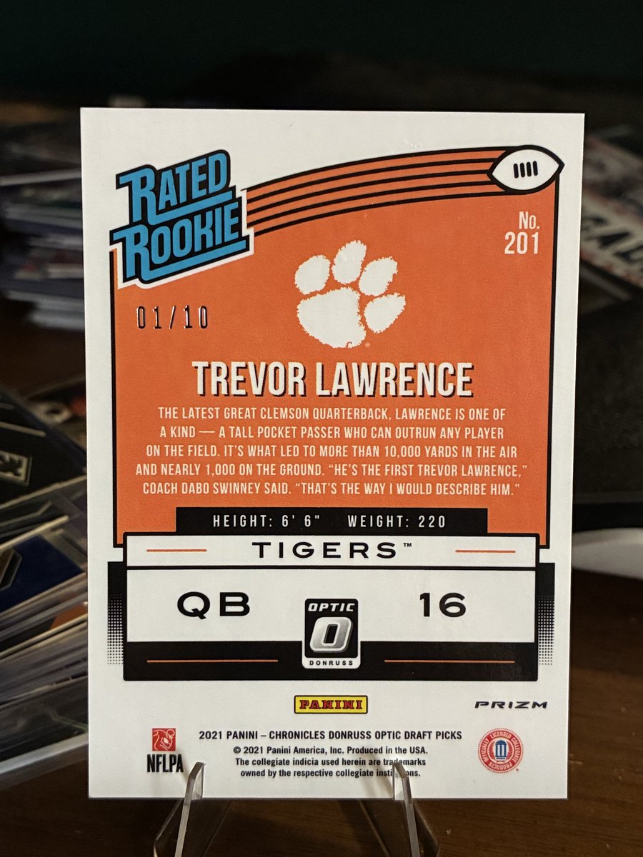 BigKatCard's tweet photo. Trevor Lawerence Rookie Optic Gold /10 

Shoot me an offer
@ILOVECOLLECTING @powerrips https://t.co/9tqygMAUDV