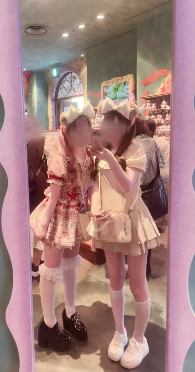 mirua_hime's tweet photo. ディズニーに帰りたい( ᐡ•̥ •̥) https://t.co/aJF55PWzgs