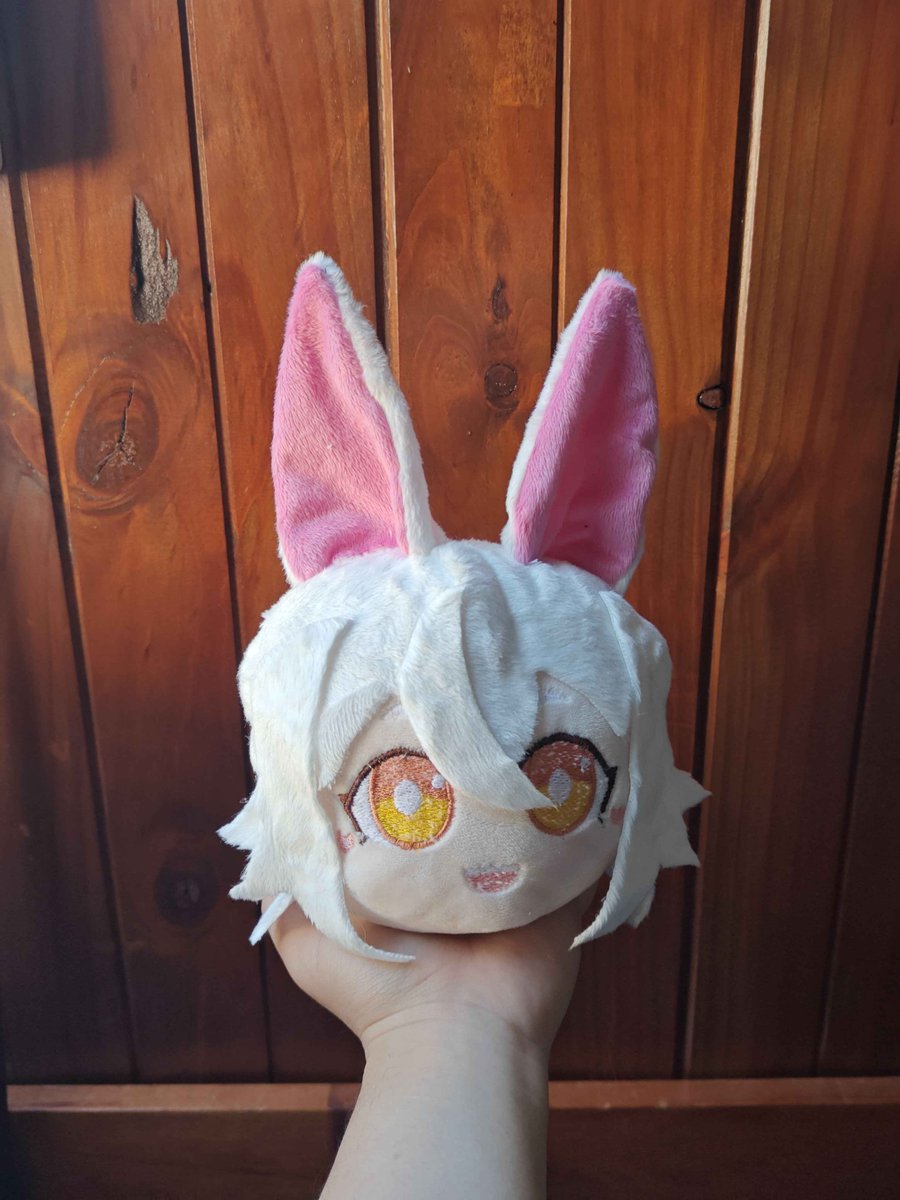 BlackriverPlush's tweet photo. OC fumo comm WIP for my friend! Will open comms once again when I'm ready for the public.

#fumofumo #fumo #OC https://t.co/uyfz4cCx2r