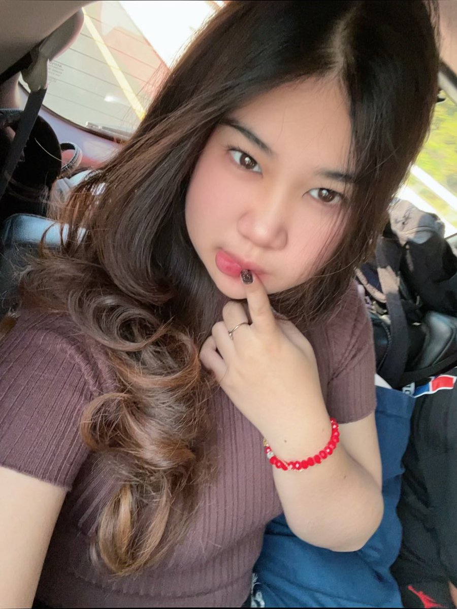 paw ⋆˚𝜗𝜚˚⋆ tweet media
