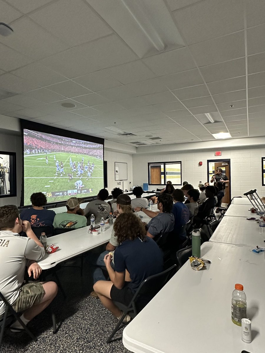tcchsyjfootball's tweet photo. What a great day of competition and camaraderie! In between practices today our guys competed in a @EASPORTSCollege  video game tournament.

Kaden Christopher reigned supreme this afternoon, taking home the title!

#TheCounty #TogetherWeSwarm #W1NTHEDAY #TheStandard https://t.co/vo7ex7q7re