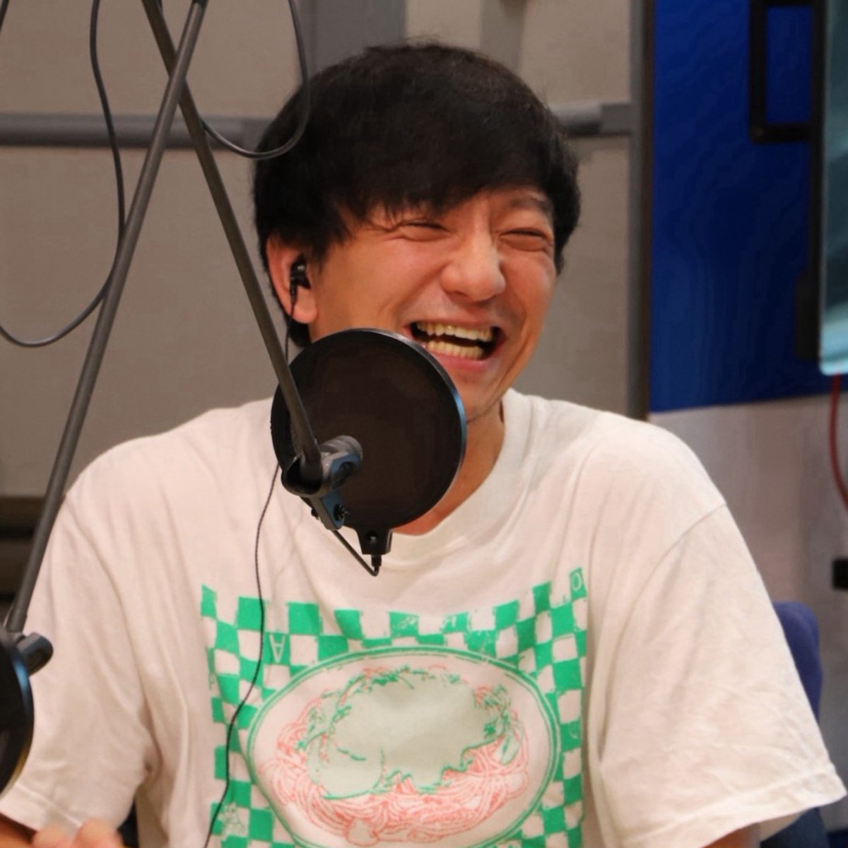 flat954's tweet photo. 今日の #ふらっと954 
ゲストは #金魚番長 
#古市勇介 さん #箕輪智征 さんでした♪
━･･━━･･━━･･━･･━･･━･･━･･━･･━･･━･･━
・顔がそっくりすぎる？兄弟と間違われる事件
・6日間無断欠勤の古市…現実逃避で○○を冷蔵庫に
・箕輪も！？○○に夢中でラジオ生放送に遅刻
・ABCお笑いGP3位は「集計ミスだ！」と不満爆発
・4月に結婚の箕輪～○○が少なすぎて大ブーイング
・野望は「アイドル番組のMC」と「密着番組」

https://t.co/kdYh2YeXOT