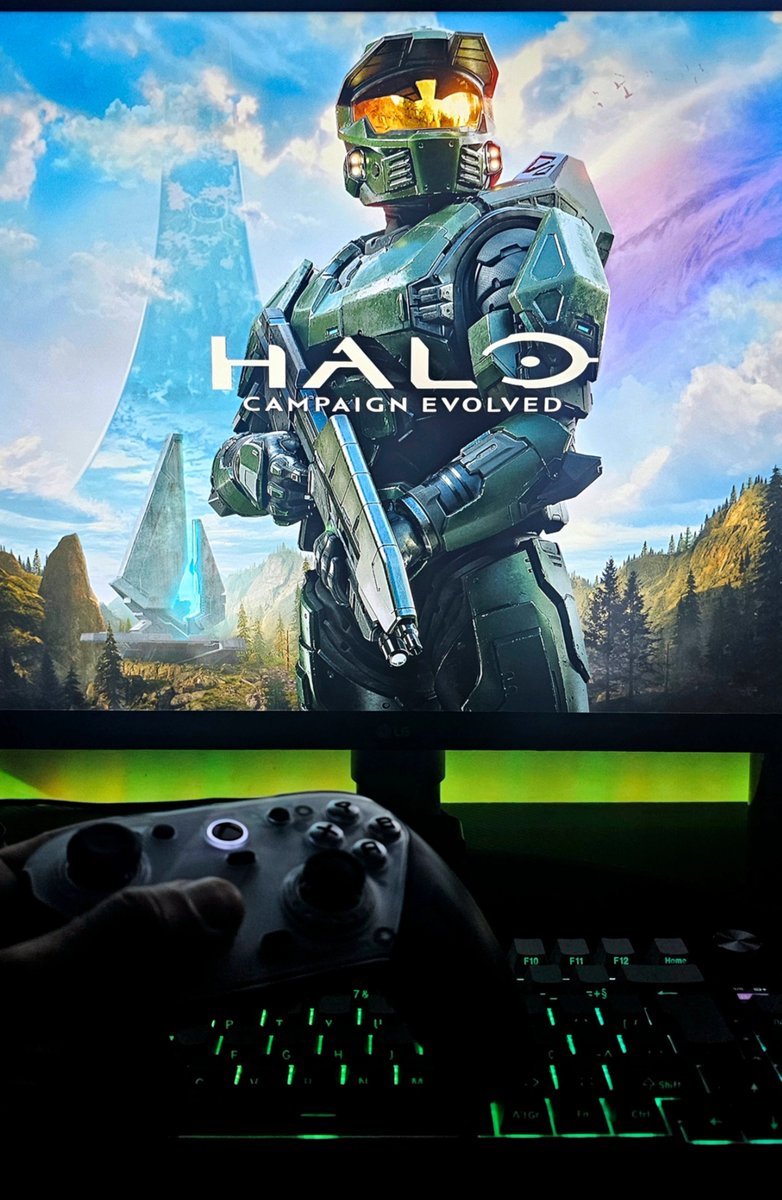 ddggarciaz's tweet photo. Noite de Halo, bora! #HaloNight โ๐พ https://t.co/lh3I7yT1nY