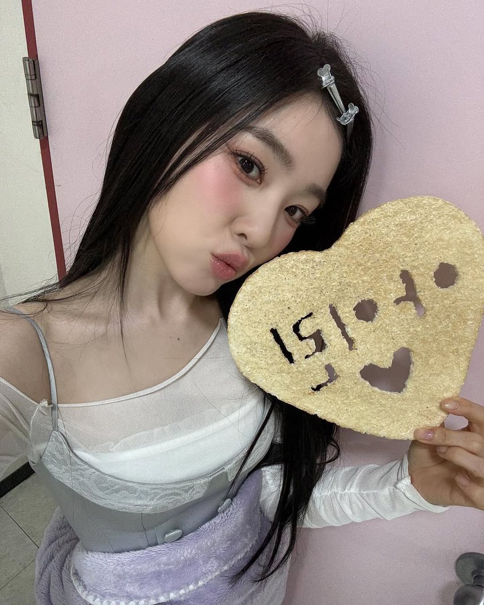 johyuvn's tweet photo. https://t.co/sJbDNlC7ox