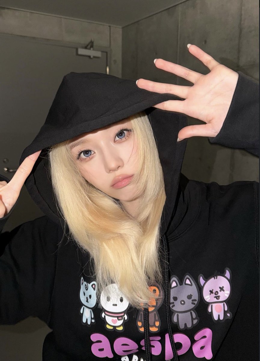 apaew's tweet photo. ไอพวกนี้ใส่มันก็น่ารักอยู่หรอก 😀 https://t.co/zW0px2heE4