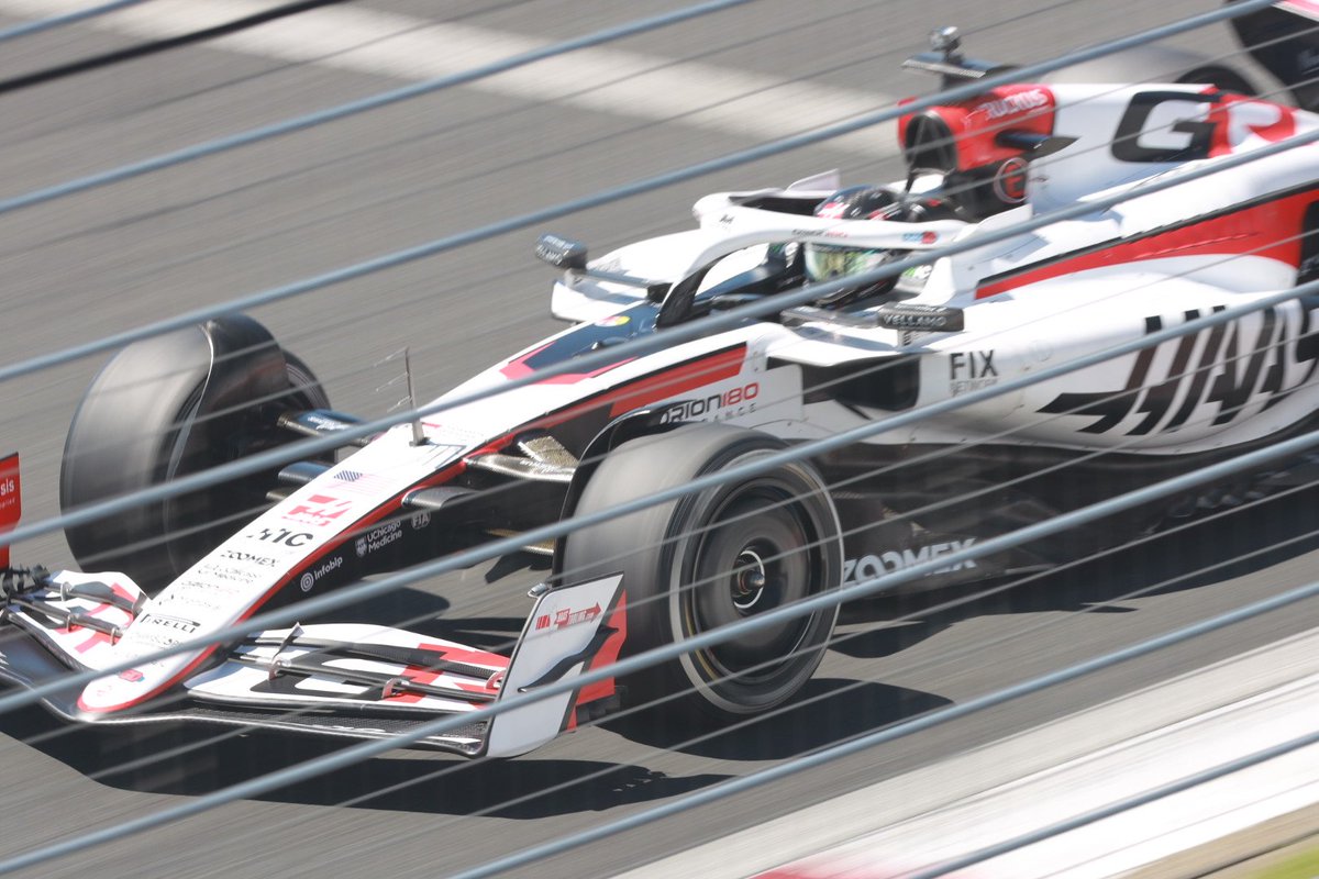 Dj1jOU6h6Kpj4Ot's tweet photo. #FSW #f1jp
#haastpc https://t.co/xV6HjKFAwC
