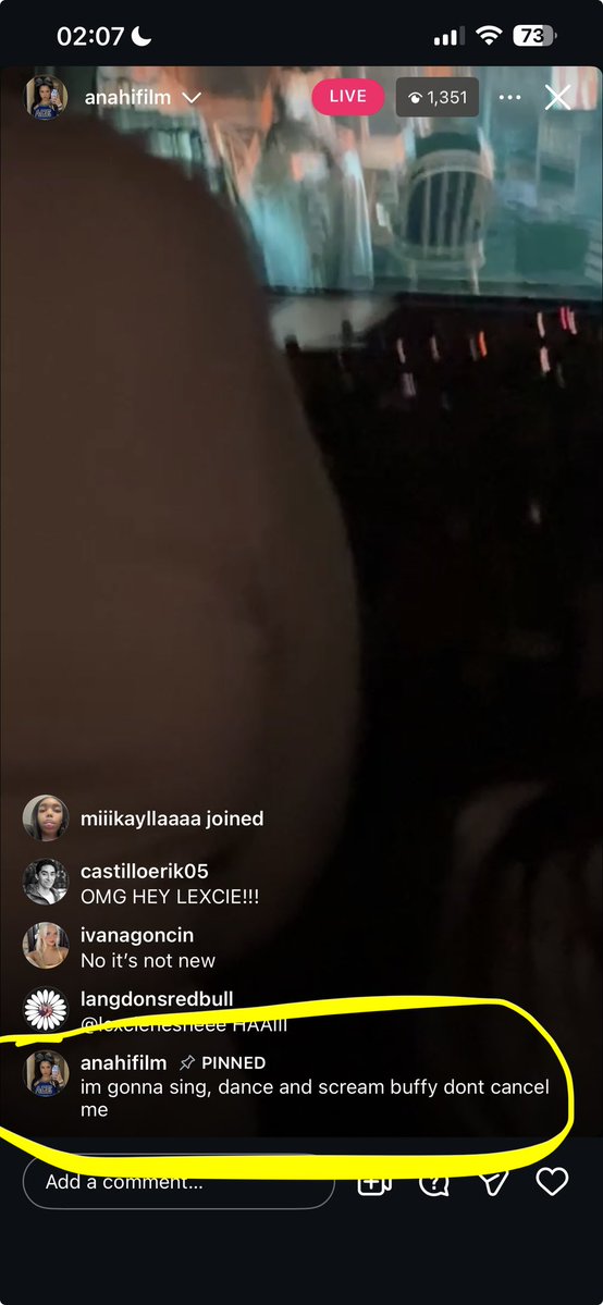 tam IS SEEING ARIANA tweet media