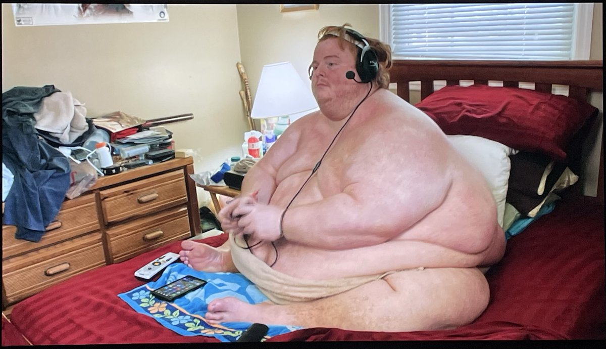 unclehive tweet picture