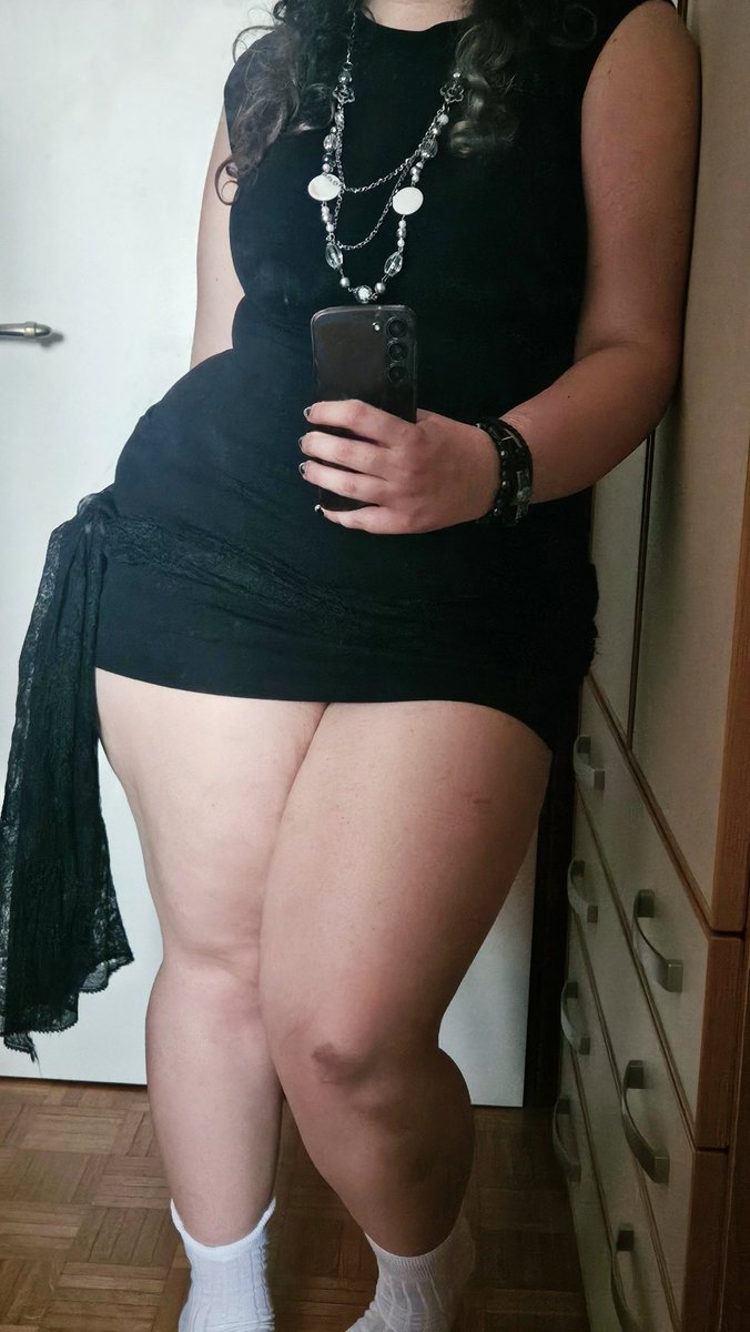 notava00_'s tweet photo. going for a walk♡ #rapethreats #freeuse #bbw #rapebait #goonfuel #nolimits #cumtribute #humiliation #cnc #misogynykink #dmsopen https://t.co/ejIbMMlTKC