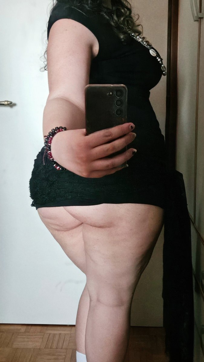 notava00_'s tweet photo. going for a walk♡ #rapethreats #freeuse #bbw #rapebait #goonfuel #nolimits #cumtribute #humiliation #cnc #misogynykink #dmsopen https://t.co/ejIbMMlTKC