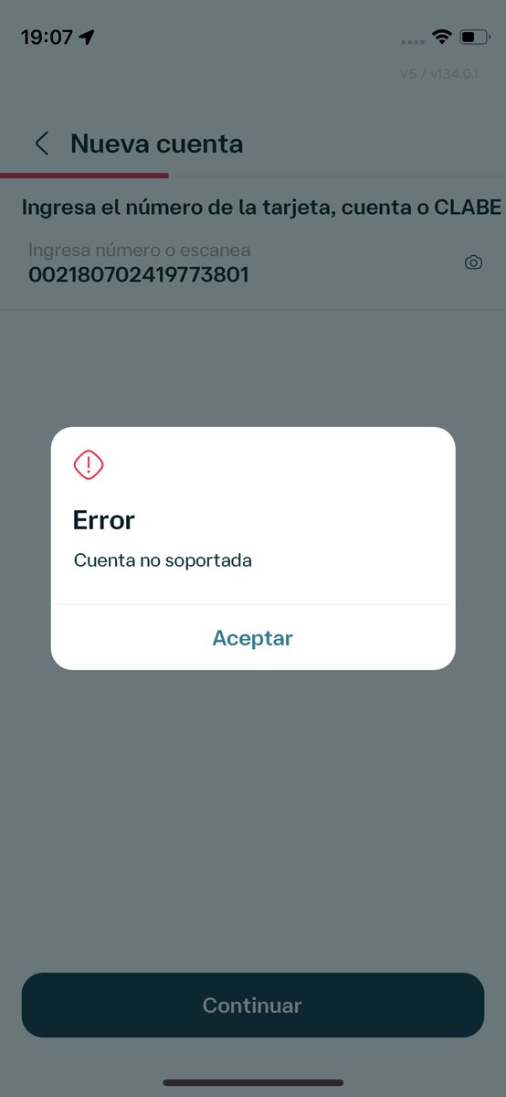 FOTOVAX's tweet photo. @banamex otra vez tu aplicación de mierd no funciona, no me aparecen las cuentas guardadas y cuando quiero dar de alta otra me salen con esto: https://t.co/MMGoJXUGvI