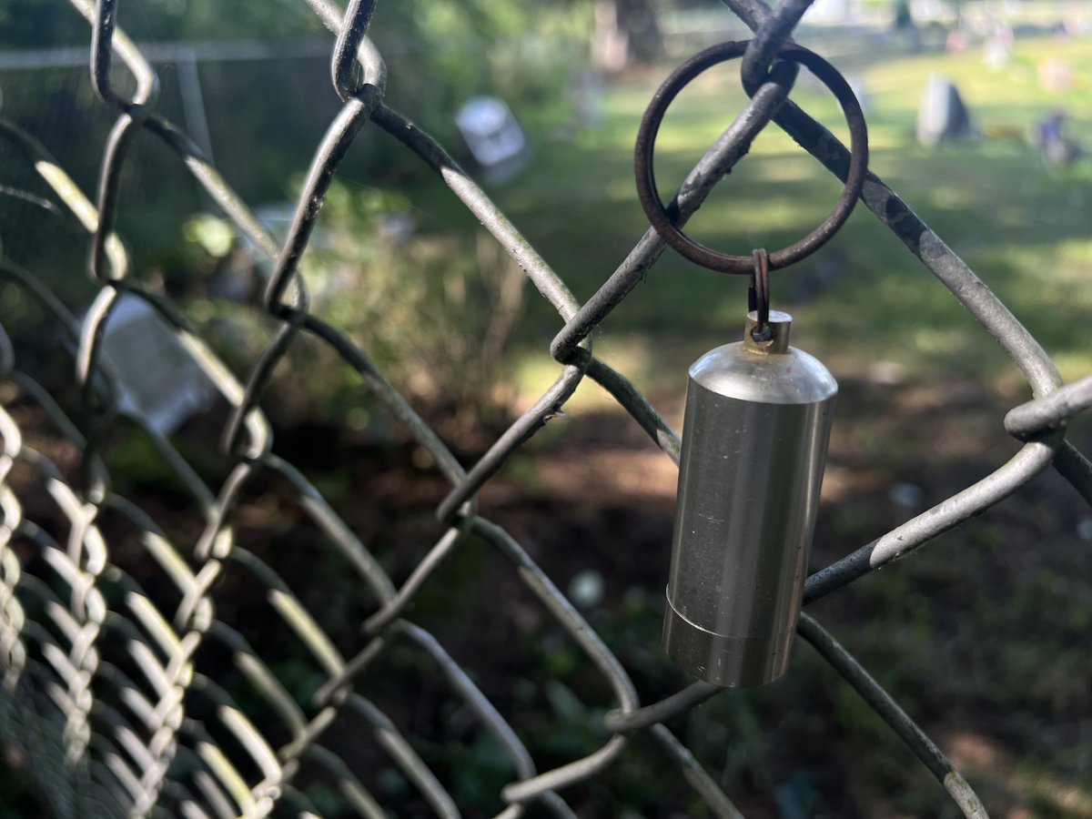 Geocachetalk's tweet photo. Ode to a Micro Geocache

Oh, little silver sentinel,
Hanging proudly from the chain,
You’ve watched a hundred seekers pass
And wander back again.
No mighty ammo can are you,
No treasure chest of gold
Just room enough for one small log
And stories yet untold. https://t.co/gO7ihGPPay