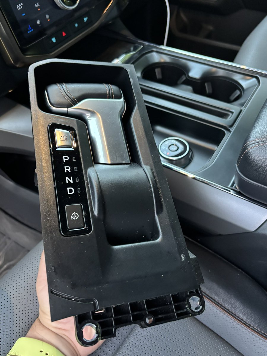 macheroadtrip's tweet photo. Let’s see what all the fuss is about. https://t.co/PWcGNLldP9