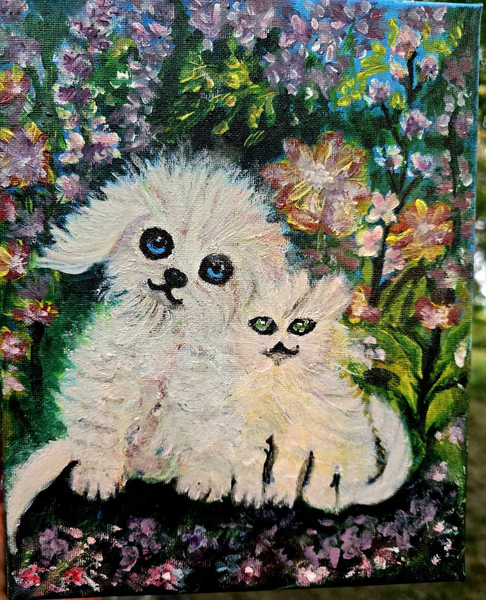 clin781128's tweet photo. I drew a little friend for my kitten. It was just a random drawing. I don't know what animal it is.😄 https://t.co/MTBuXOC2jh