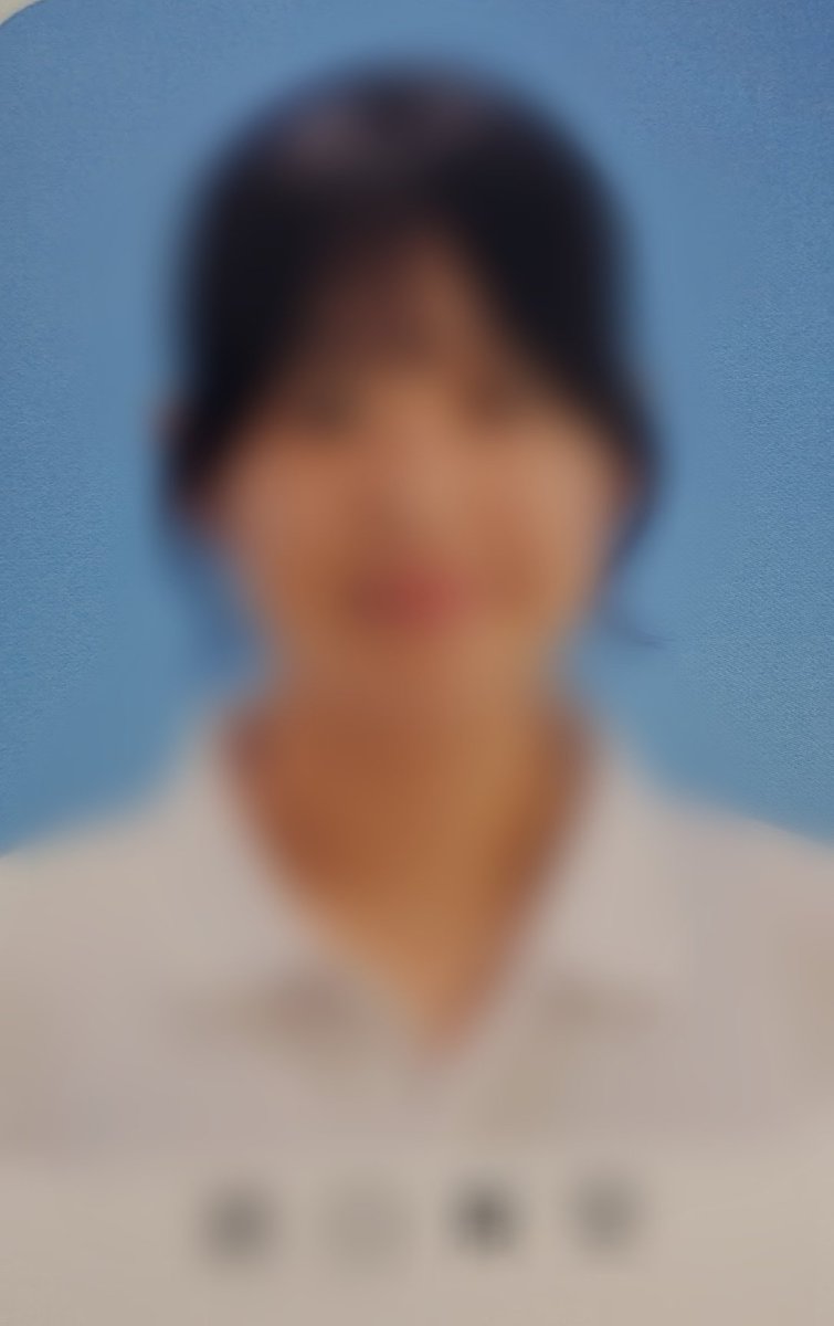 _th1ousand28's tweet photo. 大っ嫌いな子の卒アルちょい見せ💕
晒したりぶっかけ添えとかでいじめてほしい。
#裏垢jk #裏垢女子 #リア友晒し #晒し #ぶっかけ #ちん添え https://t.co/4e4B2aJivS