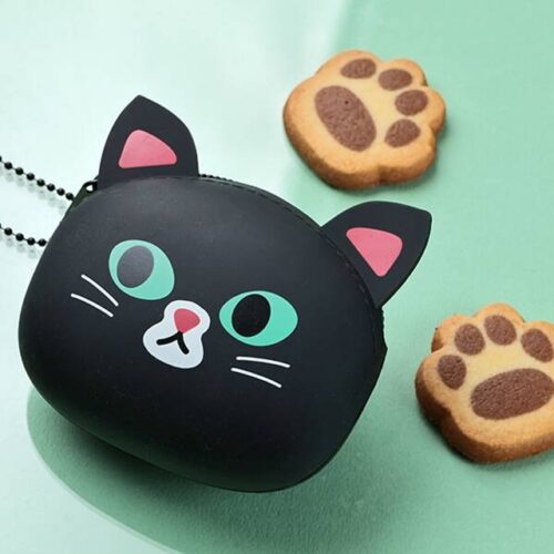 shimapatobu's tweet photo. カルディ『世界猫の日』商品・グッズ2026年まとめ！夏の新商品も充実！

https://t.co/dPxZs1nhCH

#KALDI #カルディ #世界猫の日 #猫 #ネコ #猫の日

サークルコンテにゃ
ぱっちんポーチ （にゃつver）
ぷにぷに　にゃんころポーチ
カフェカルディドリップ　ニャンコーヒー

などが新発売しています！ https://t.co/qV7ff6Swaz