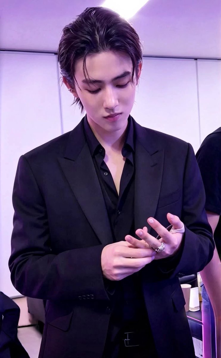 eomksh's tweet photo. 아……. https://t.co/OBJ5Vw2wGI