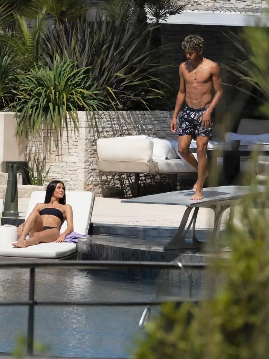 avery_9111's tweet photo. Lamine Yamal and Ines Garcia in Ibizaa https://t.co/crPW6P9hjd