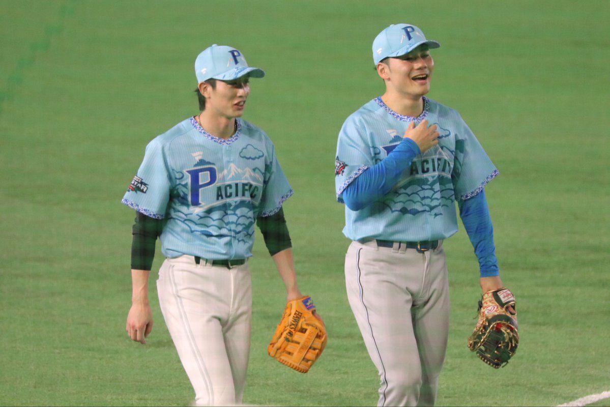 INA23777's tweet photo. うきょさんときよみー
#周東佑京　#清宮幸太郎
#sbhawks #lovefighters https://t.co/JIFGzWukFi