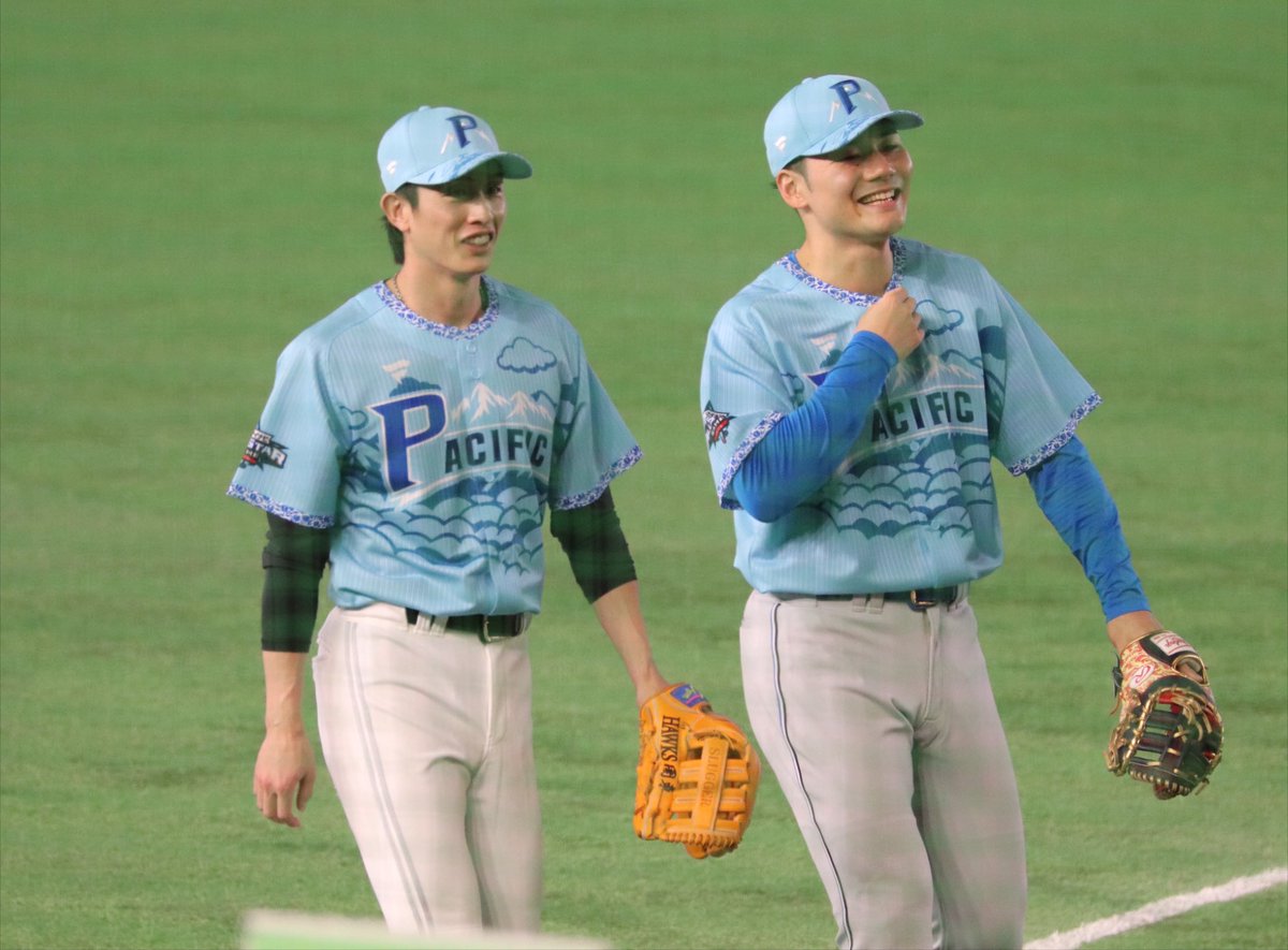 INA23777's tweet photo. うきょさんときよみー
#周東佑京　#清宮幸太郎
#sbhawks #lovefighters https://t.co/JIFGzWukFi