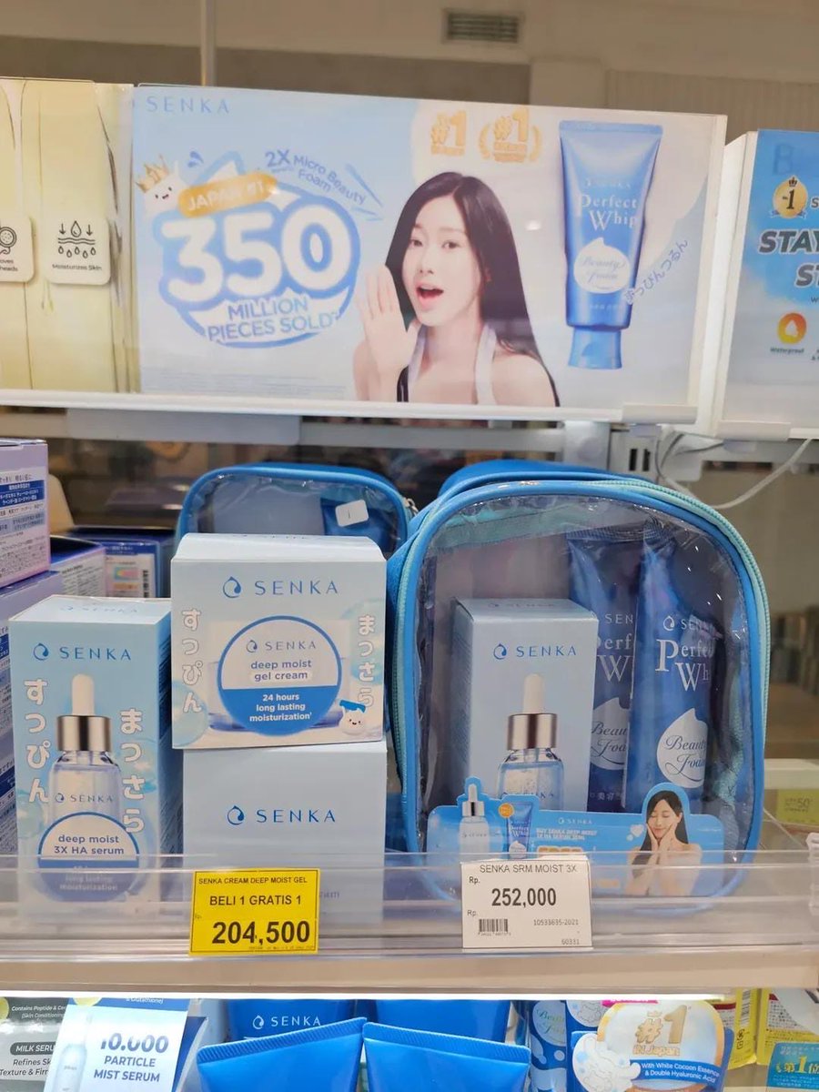 aeebkk's tweet photo. MAAF DEH NORAK, PAS KE AEON LIAT BANYAK BUY 1 GET 1, TAPI GAK MUNGKIN MAU TUTUP KAN??😭😭🙏🏻🙏🏻 https://t.co/ZPqTuFRqkV
