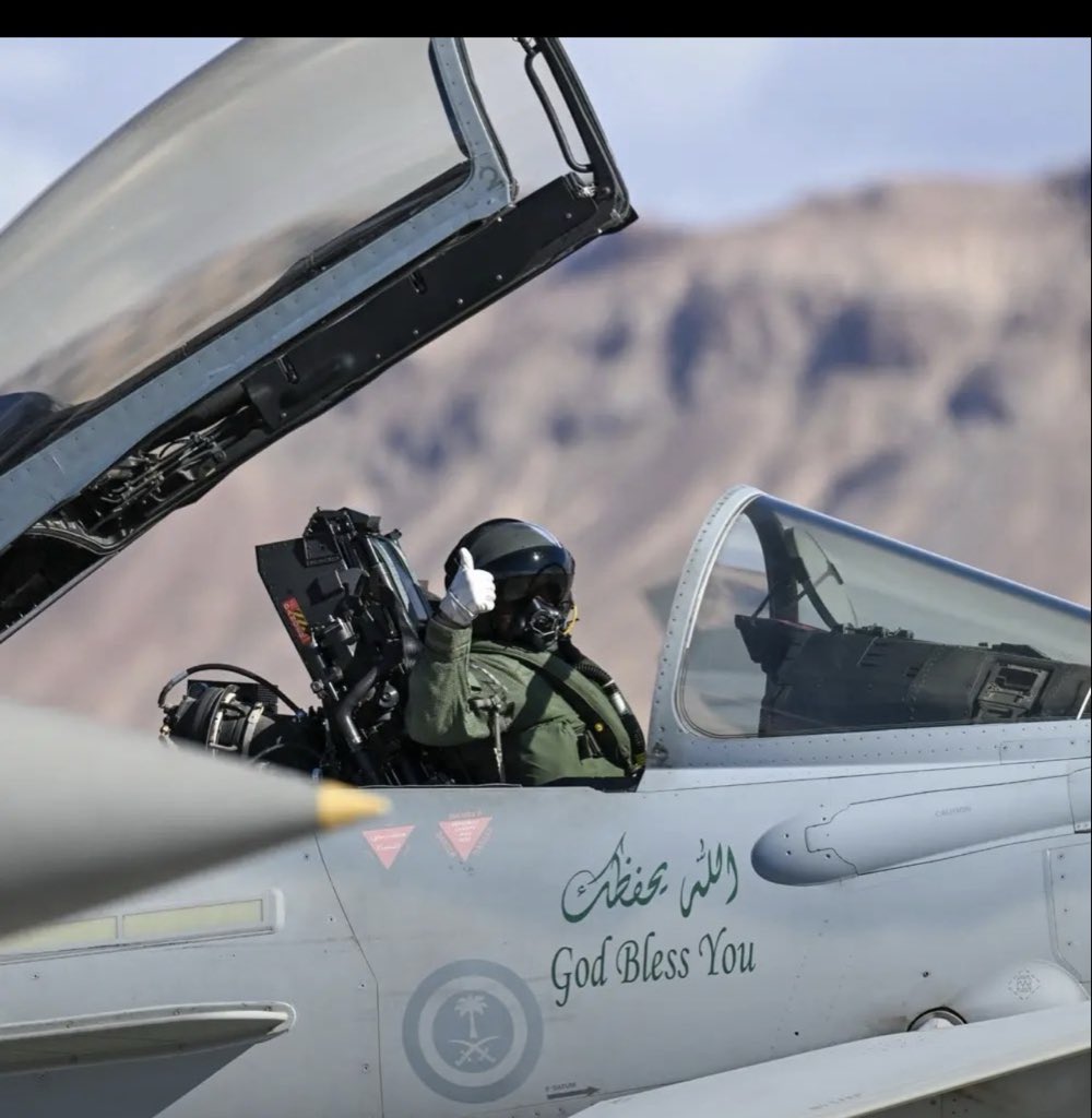 ‏سالم العنزي tweet media