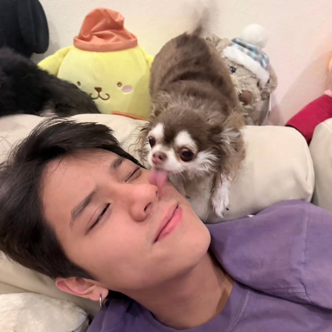 Kan_TRuk's tweet photo. มอร์นิ่งพินนนคนเท่ ขอให้เป็นอีกวันที่มีแต่รอยยิ้มนะ💙💜

#mynameisnanon https://t.co/btBU26pnMo