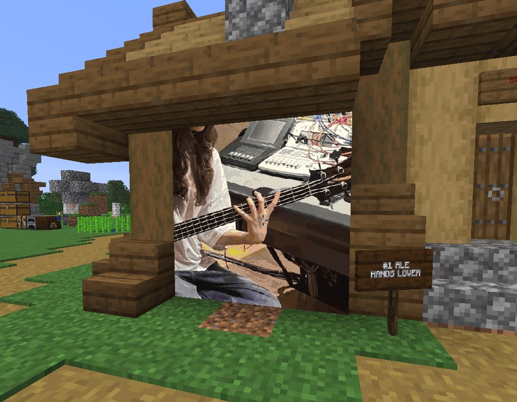 binji1nthecle4r's tweet photo. on the warning minecraft server serious stuff gets done 🙂‍↕️ https://t.co/qomZ2dvHe1