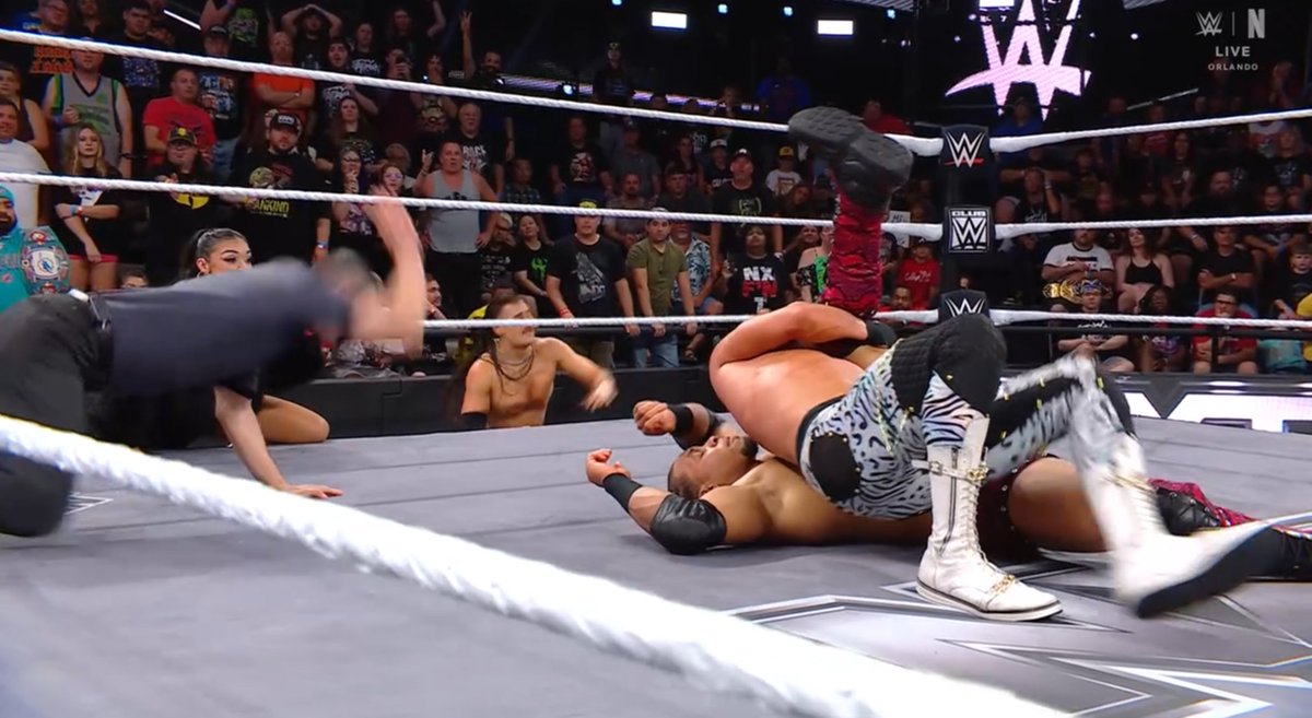 FalseFinishHQ's tweet photo. Birthright defeat OTM #WWENXT https://t.co/4JSfoA06sg