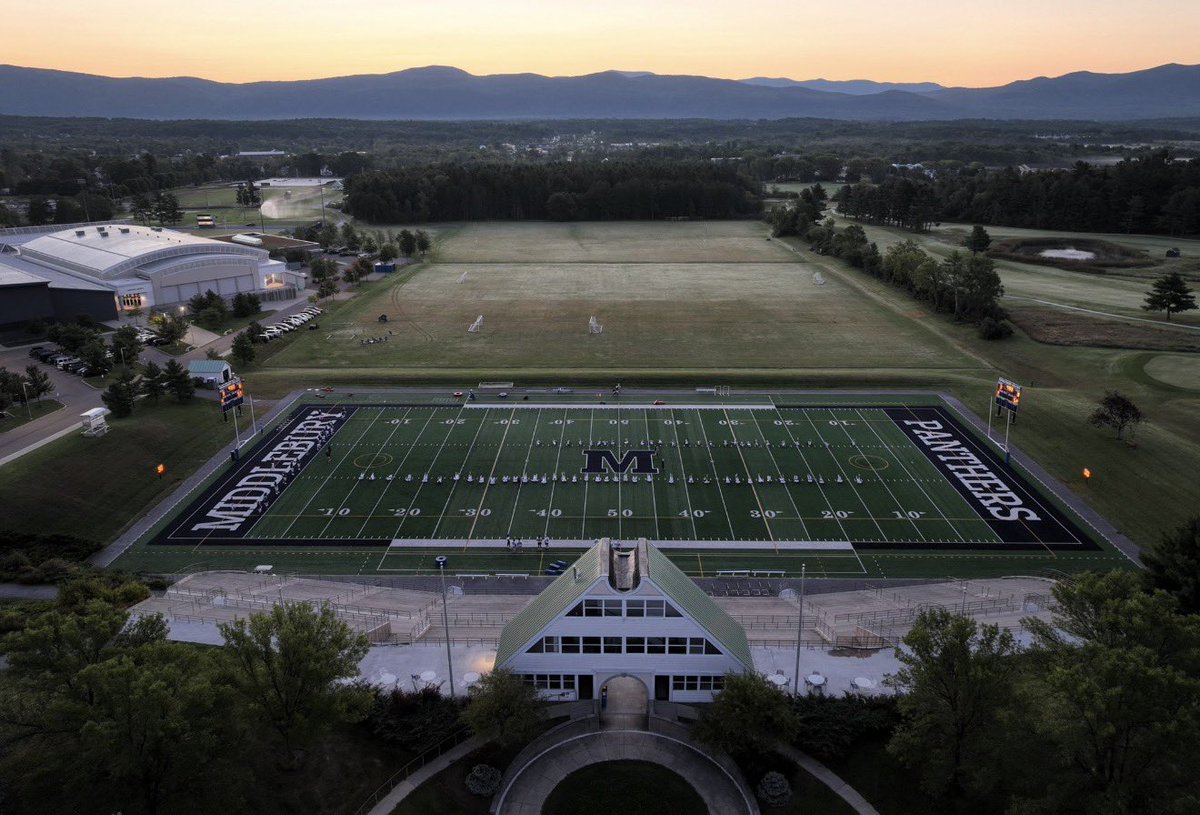 MacAndrews3440's tweet photo. After a great conversation with Coach @MiddFBMandigo Im blessed to receive an offer to @MiddFootball!! @RealCoachBruno1 @brucewill15 @coach_jayran @CBASyrFootball https://t.co/e13nZHSIBU