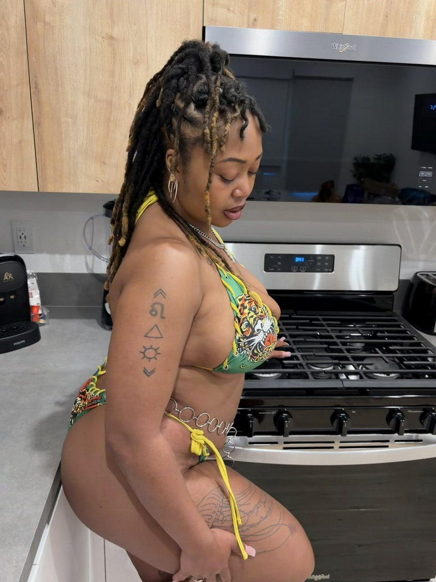 briaananax's tweet photo. never gave pussy but i’m always serving cunt https://t.co/t7PaMEMMrY