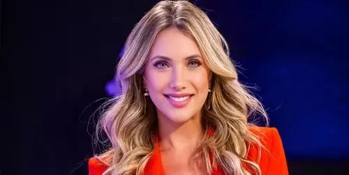 centralvivasbt's tweet photo. 💣 Érica Reis é a nova contratada do SBT! A jornalista assinou contrato com a emissora na última sexta-feira (24) e será a co-apresentadora do #SBTCidades, jornal que estreia na próxima segunda (3), às 18h15, com o comando de Rodrigo Bocardi.

⌨️ Flávio Ricco https://t.co/NWgOPzYHIx