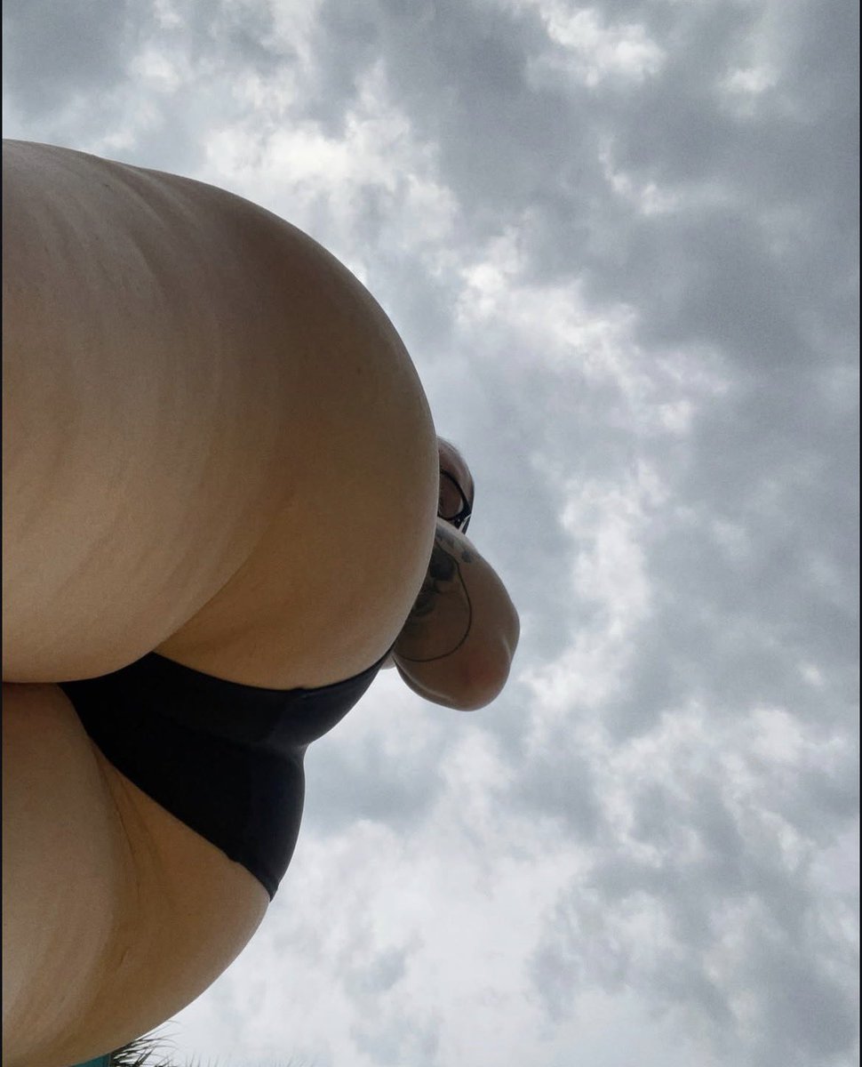 TwiggsKath's tweet photo. You like the views? https://t.co/edCdOouRnO