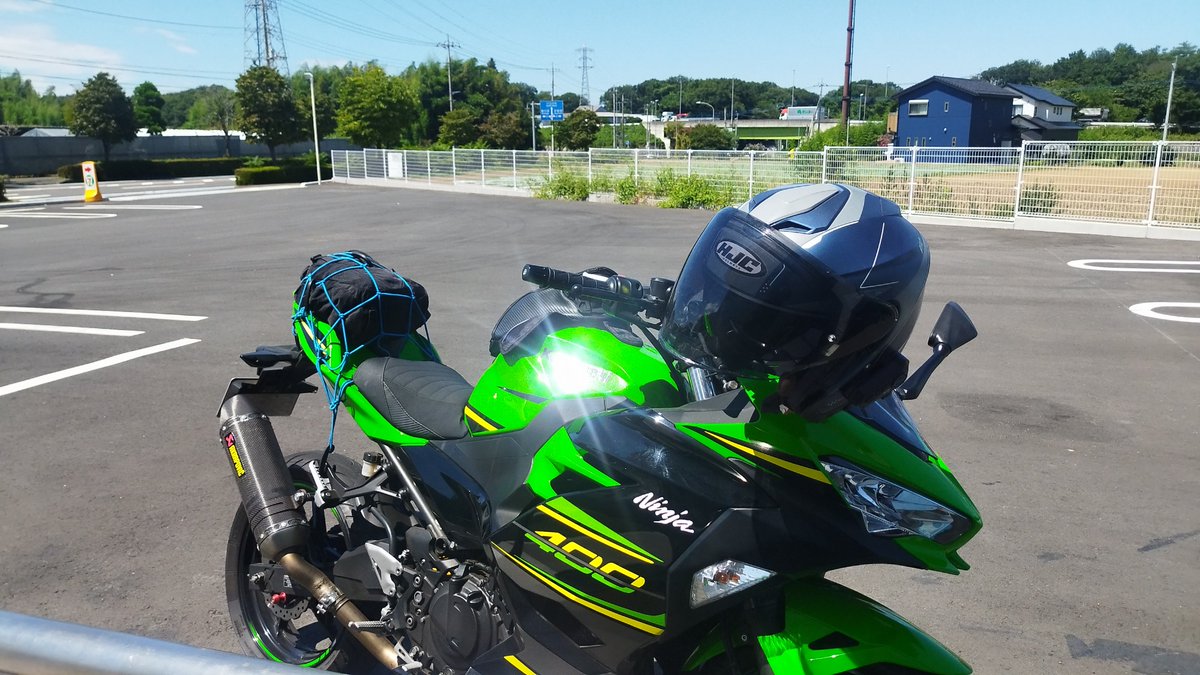 uzi006's tweet photo. あつっ！
夏はバイクの季節
とか言ってるやつ、ちょっとこい https://t.co/G9le7wY3xq