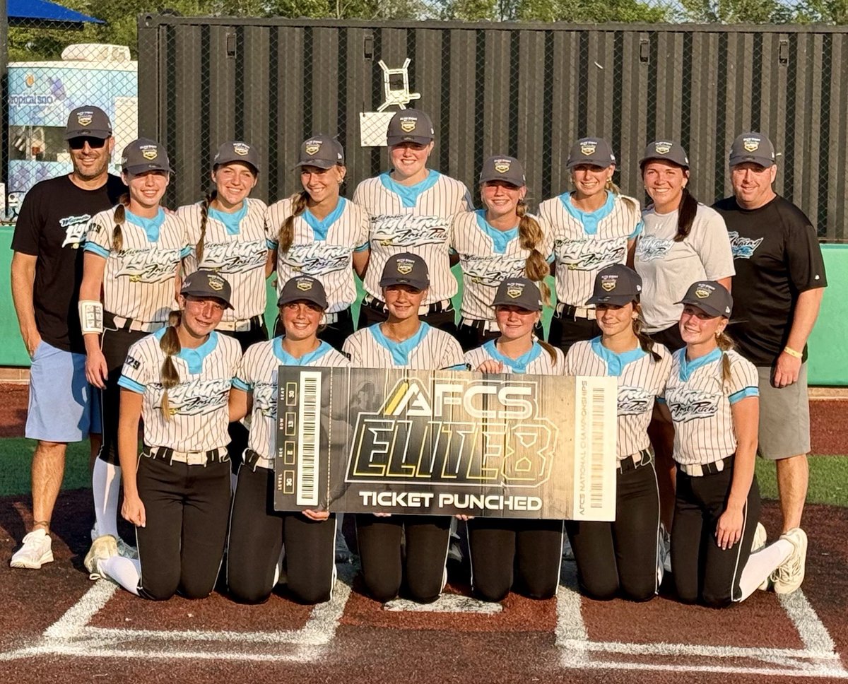 WILightning2029's tweet photo. What a great run to get to the @thealliancefp AFCS Tier 1 Elite 8!! The girls remain unbeaten at 6-0 with a hard fought 1-0 win today!! So proud of this team!!! You all earned those hats!!!! @HFLfastpitch @ExtraInningSB @LineDsoftball @ConnectSports_ @PrepSoftball @tagupSoftball @WI_LightningSB @SoftbalAmerica