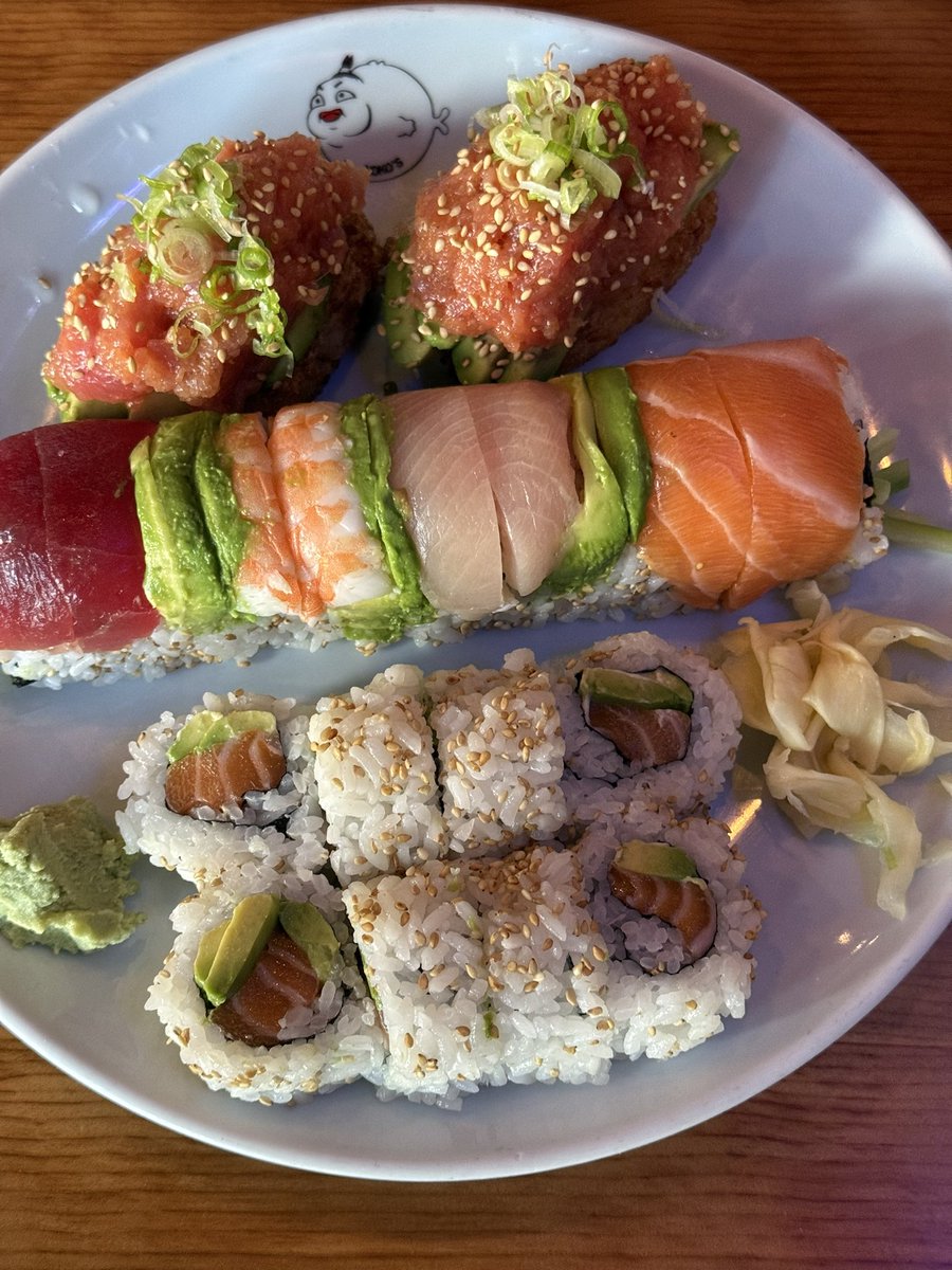 beefnana's tweet photo. best birthday dinner https://t.co/Q0SFfVfFGE